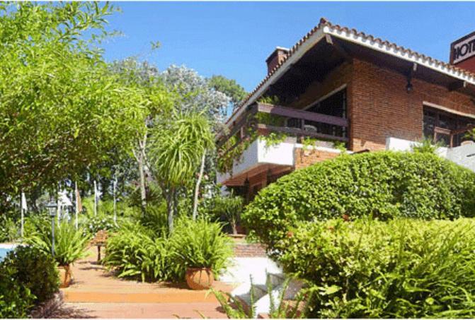 Hotel Camelot Punta del Este Zewnętrze zdjęcie